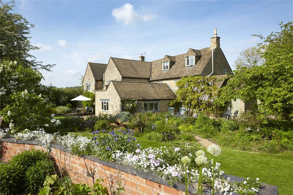 Property photo 1 of 19 Picture No. 13