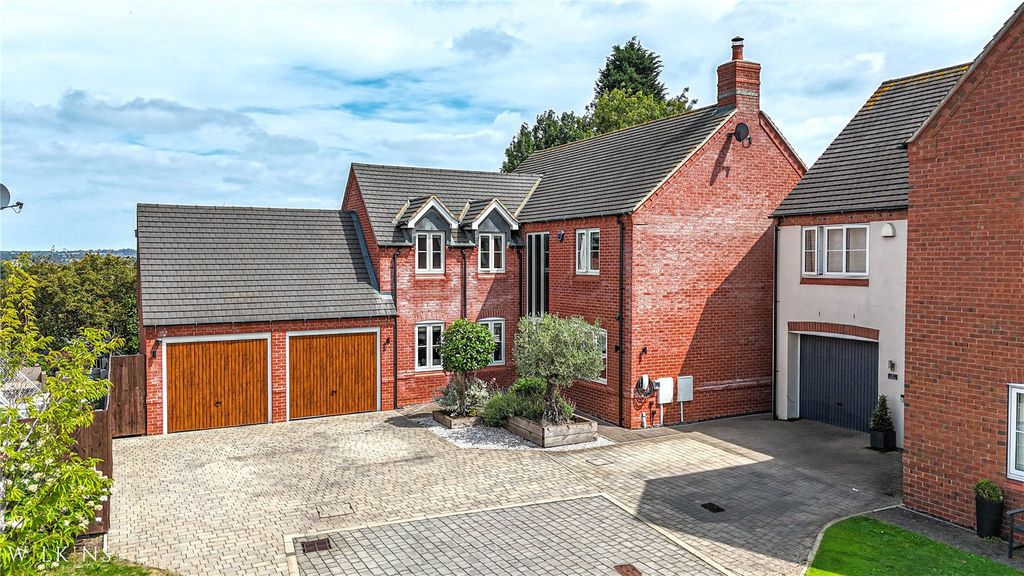 Property photo 1 of 57 Picture No. 03