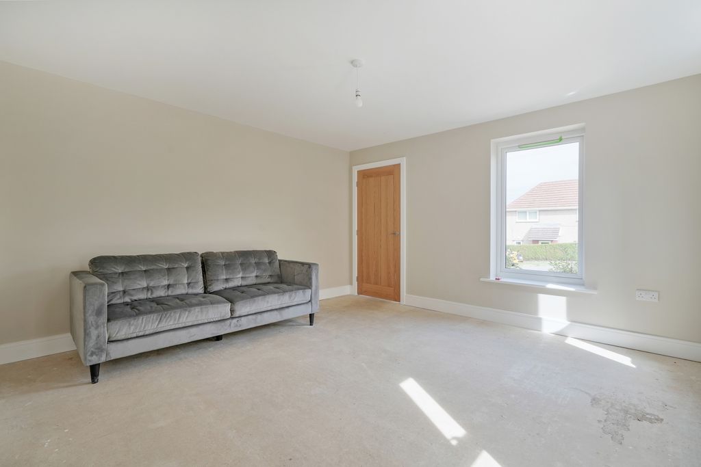 Property photo 3 of 11 Dsc09692