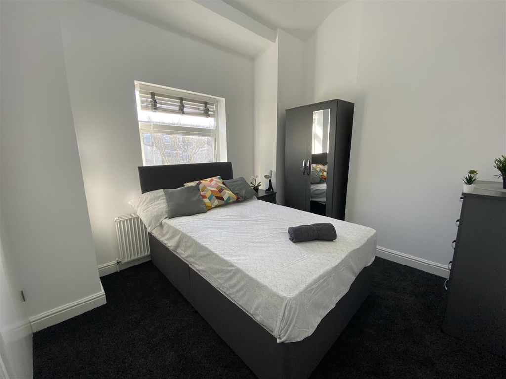 Property photo 1 of 13 Img_9420.Jpg