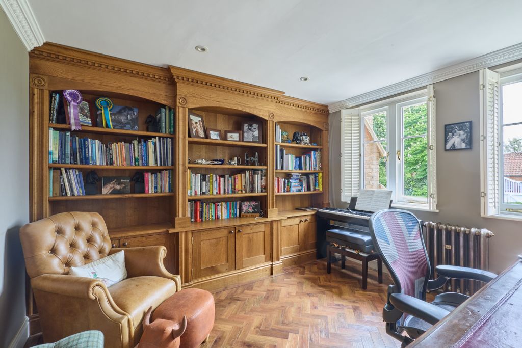 Additional image 17 of 6 bed detached house for saleCowlinge, Newmarket, Suffolk CB8