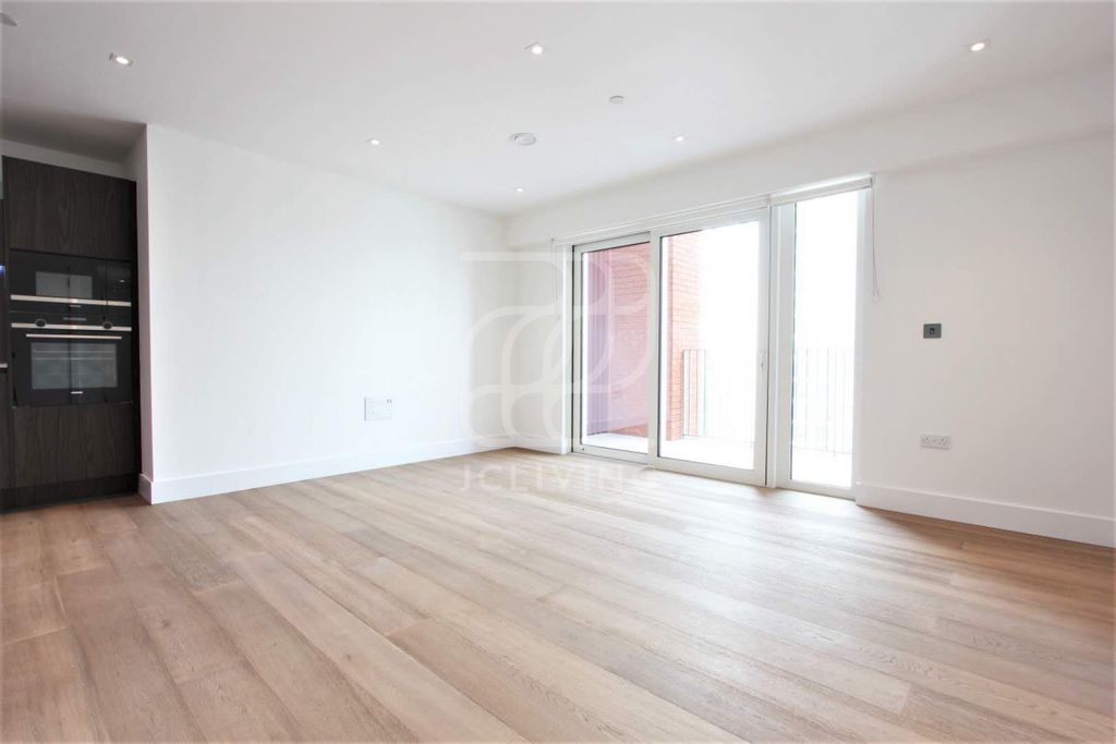 Property photo 1 of 25 CH21 (14).Jpg