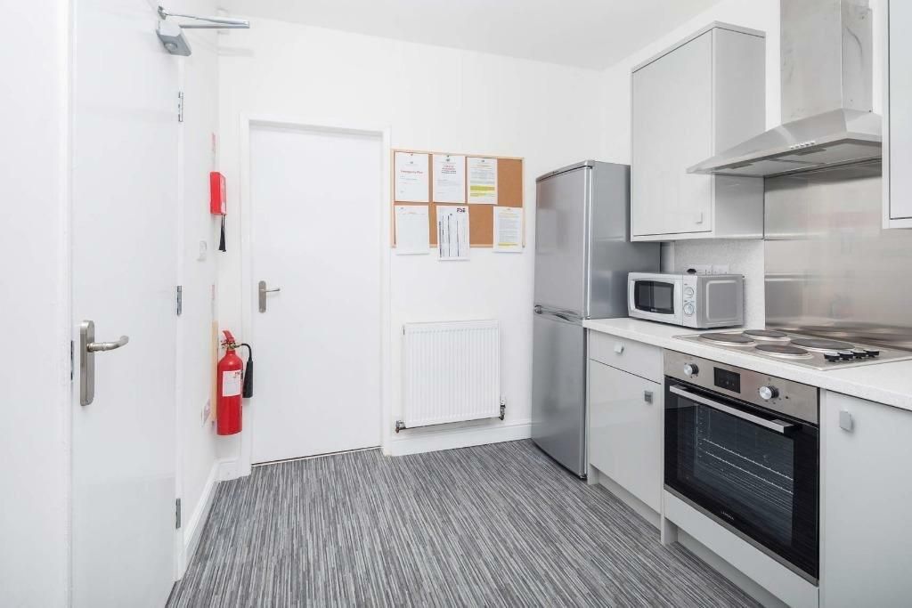 Property photo 1 of 12 Photo 1