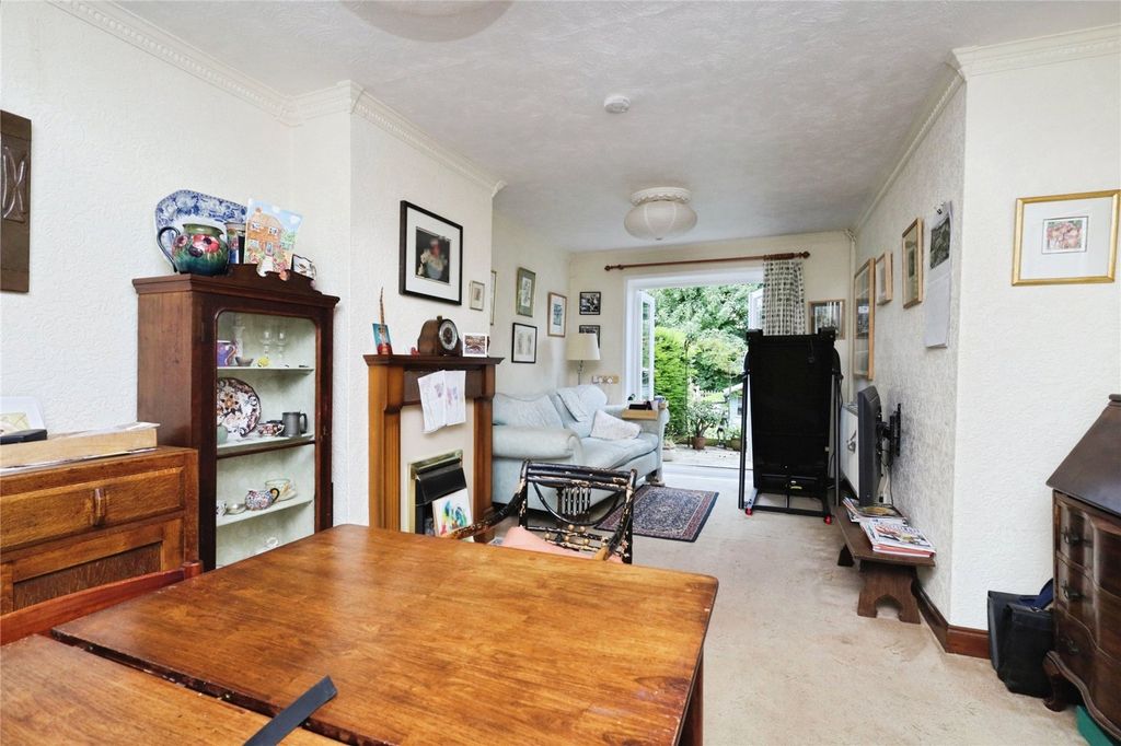 Property photo 2 of 20 Picture No. 19