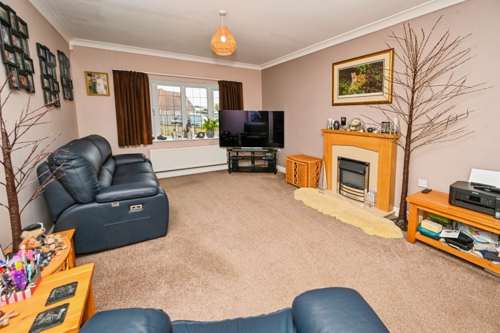 Property photo 3 of 22