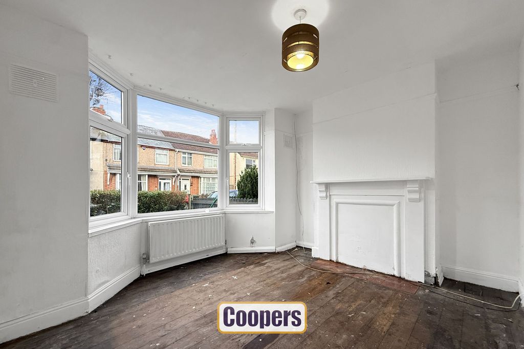 Property photo 2 of 10 Front Reception Room