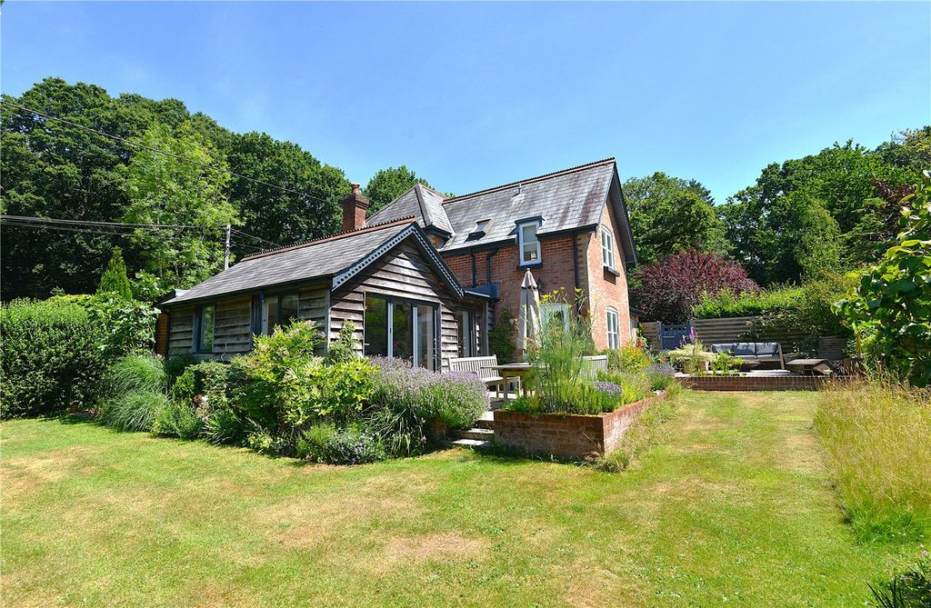 Property photo 2 of 23 Picture No. 03