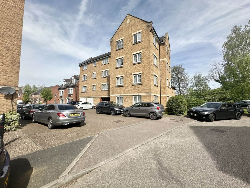 Property photo 1 of 7