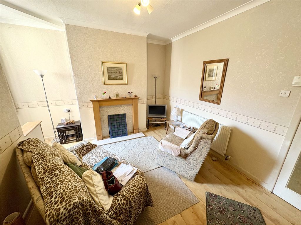 Property photo 2 of 9 Picture No. 06