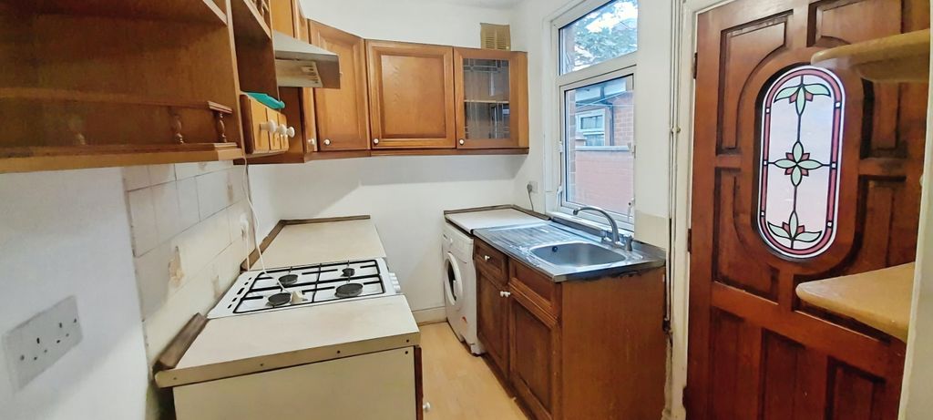 Property photo 3 of 11 Ed8d9457-Whatsapp 20Image 202025-09-02 20At 2011.2