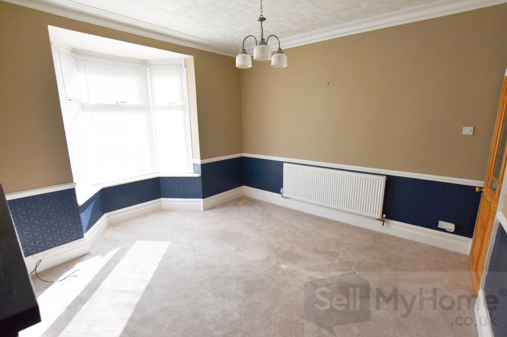 Property photo 2 of 17 Dsc_0005