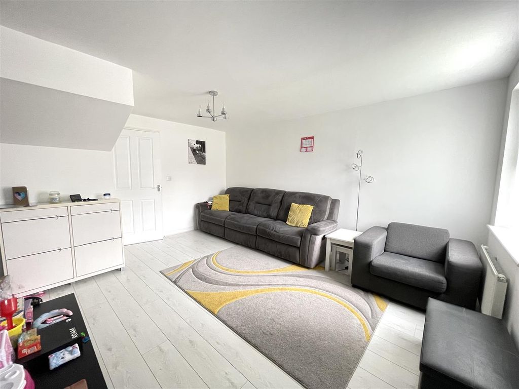 Property photo 2 of 15 Img_6452.Jpeg