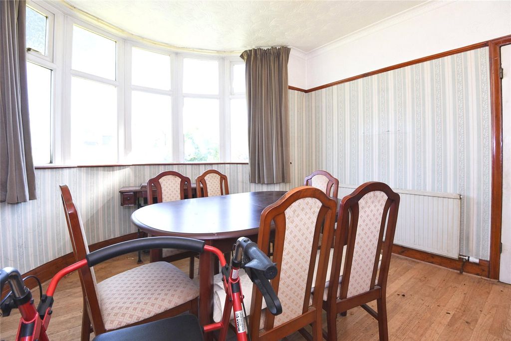 Property photo 3 of 13 Photography