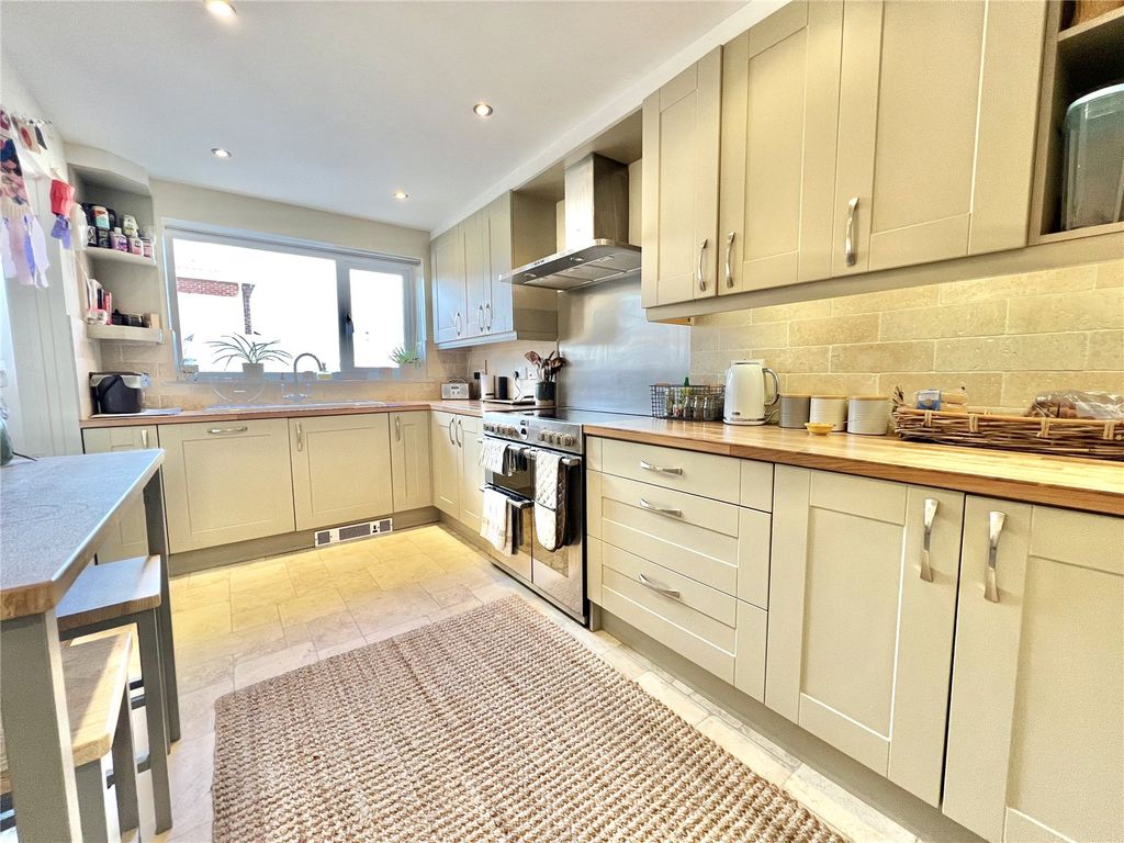 Property photo 2 of 14 Picture No. 03