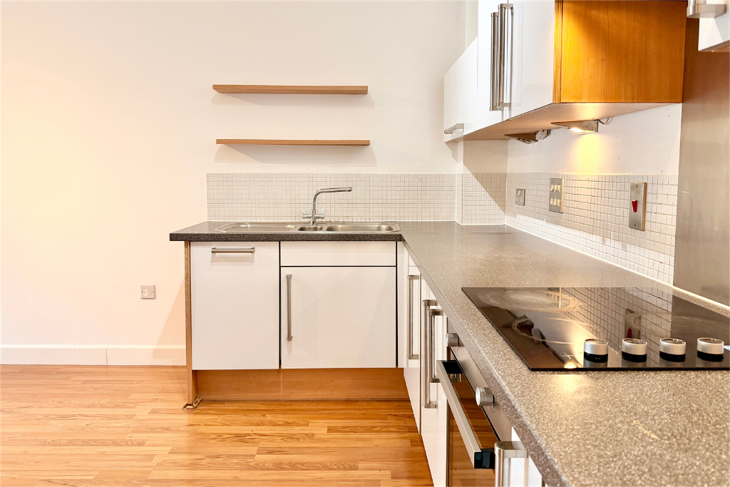 Property photo 3 of 14 Kitchen Area