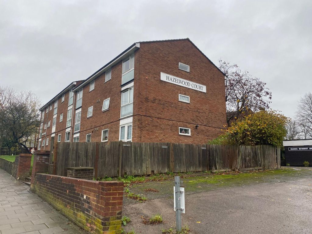 Property photo 1 of 12