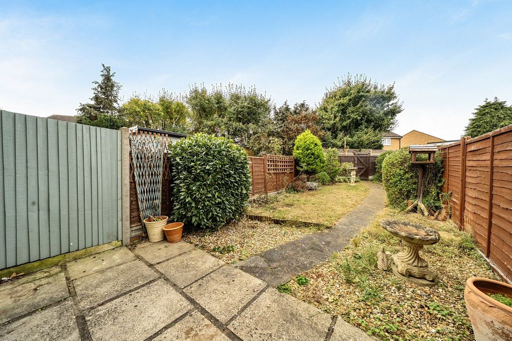 Property photo 2 of 12