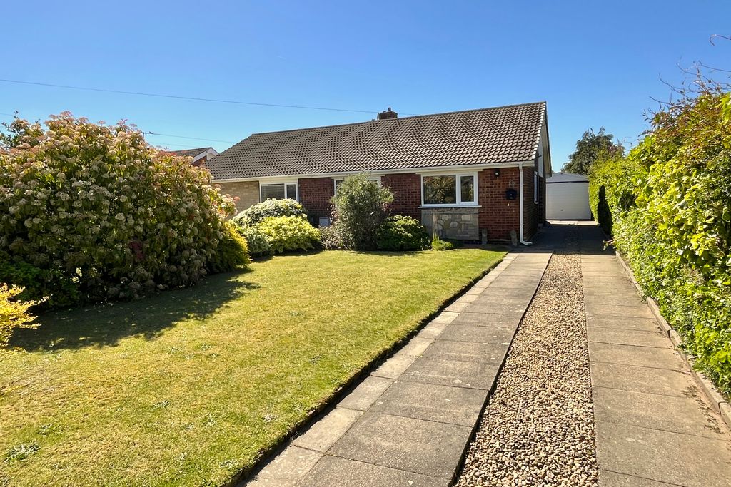 Property photo 2 of 24 2