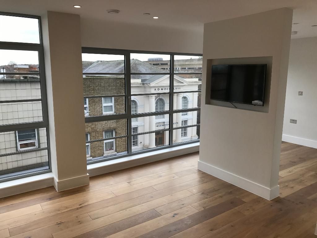 Property photo 1 of 3
