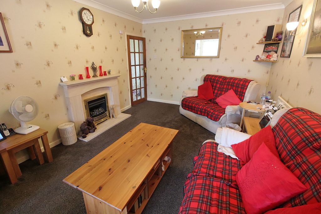 Property photo 3 of 16