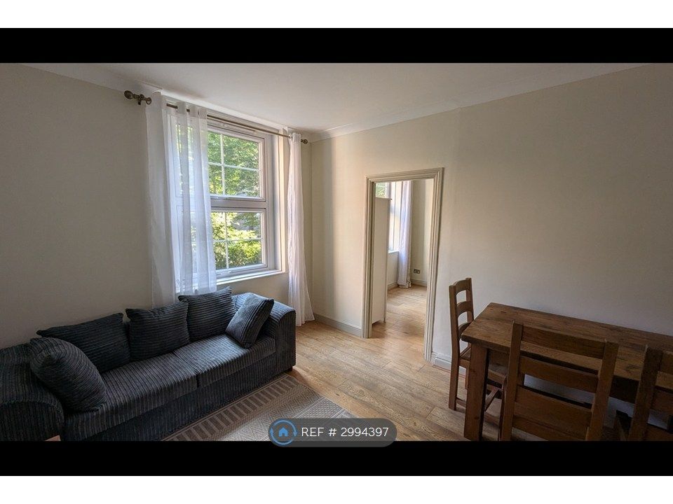 Property photo 1 of 12 Reception