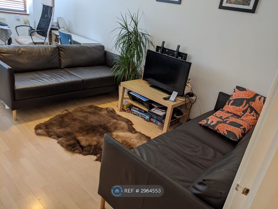 Property photo 3 of 23