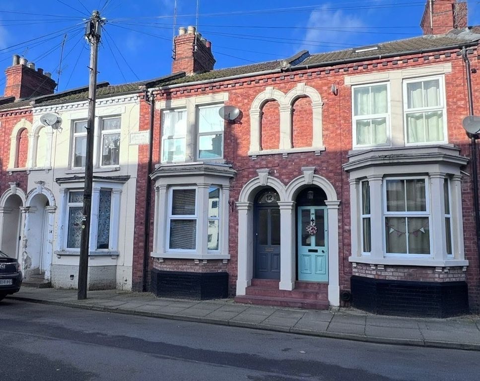 Property photo 1 of 13 Burns Street