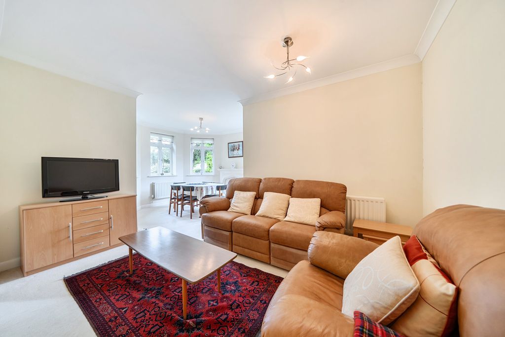 Property photo 2 of 15 1-69Fbef1757c37-1...