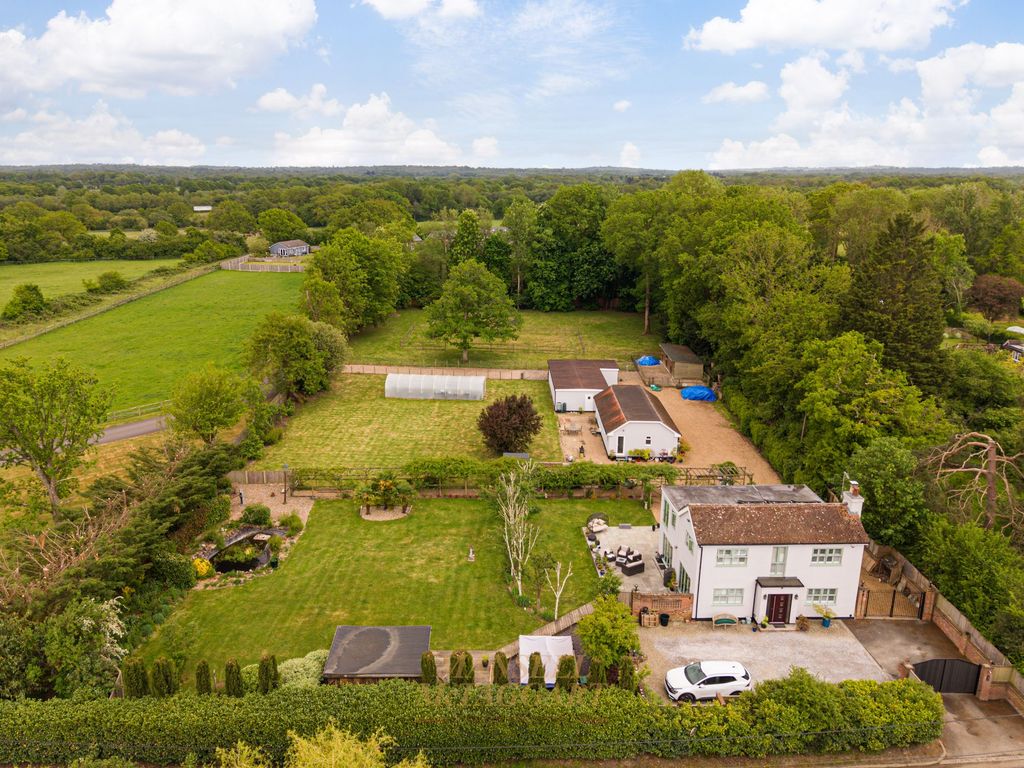 Property photo 1 of 45