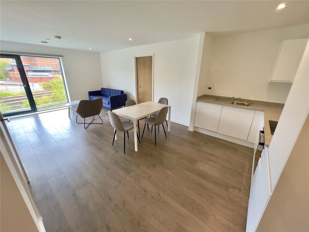 Property photo 1 of 11 Picture No. 02