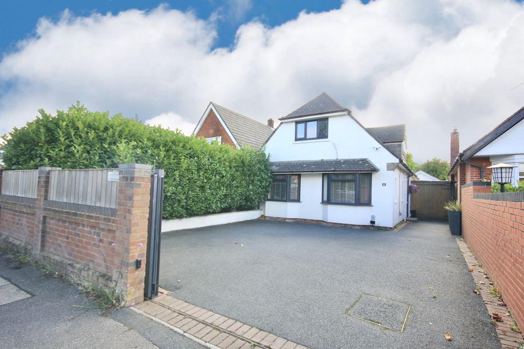 Property photo 1 of 30