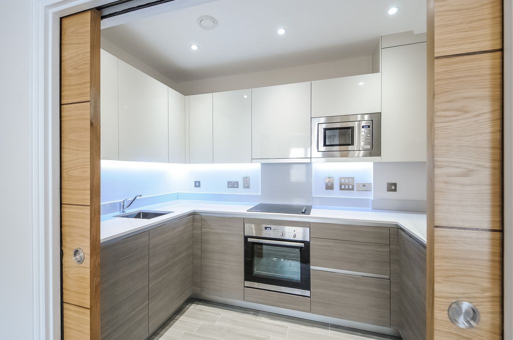 Property photo 2 of 8 13206 (1)