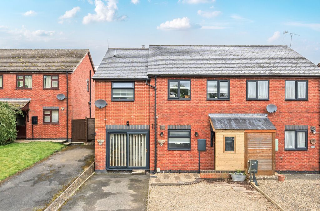 Property photo 1 of 19 Front