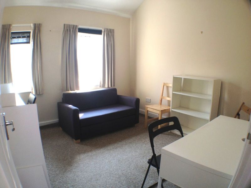 Property photo 3 of 10 Study Room