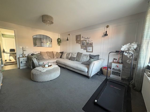 Property photo 2 of 18 Image001