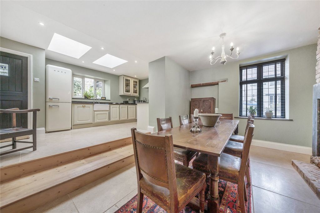 Property photo 3 of 22 Kitchen/Dining Area