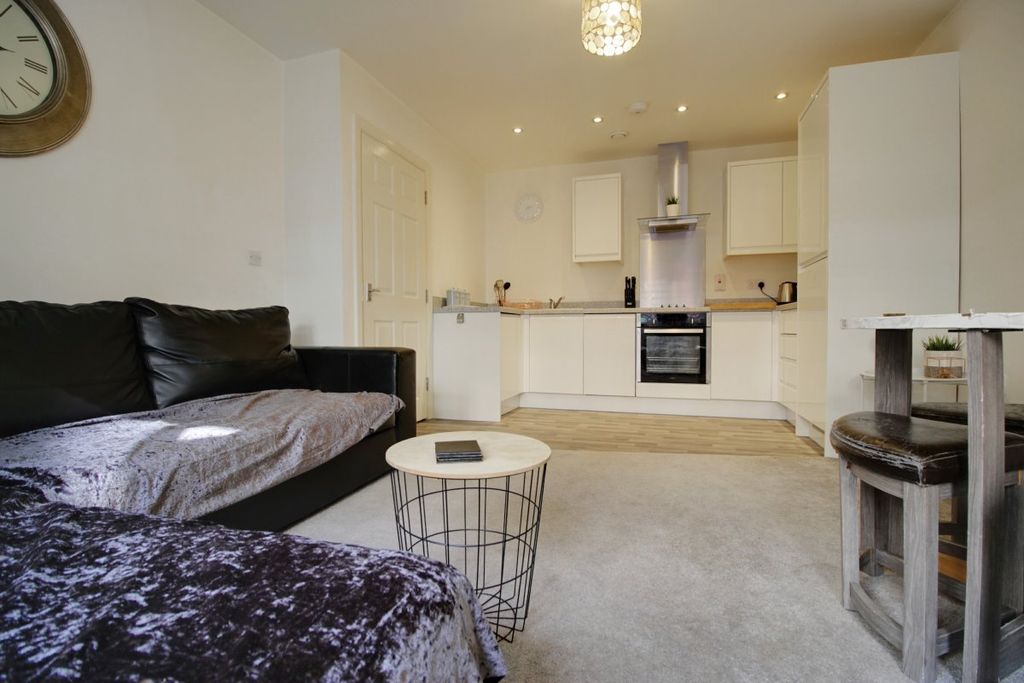 Property photo 3 of 7