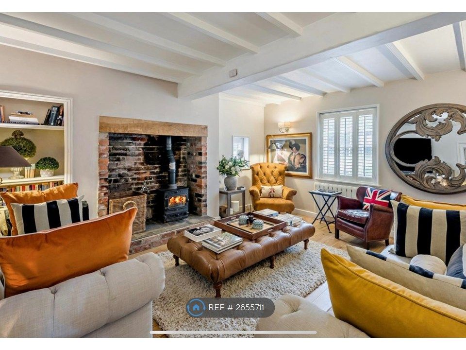 Property photo 2 of 35