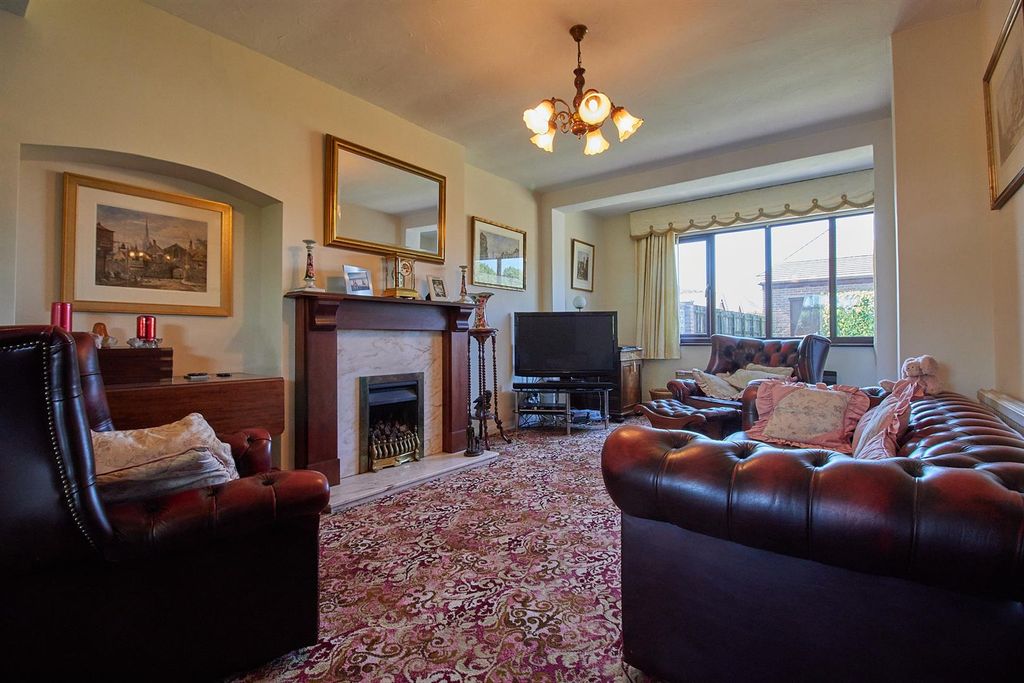 Property photo 3 of 12 Rear Lounge