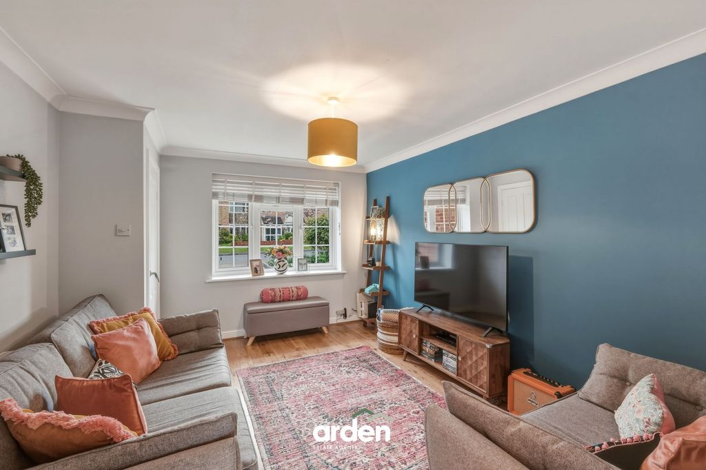 Property photo 2 of 13