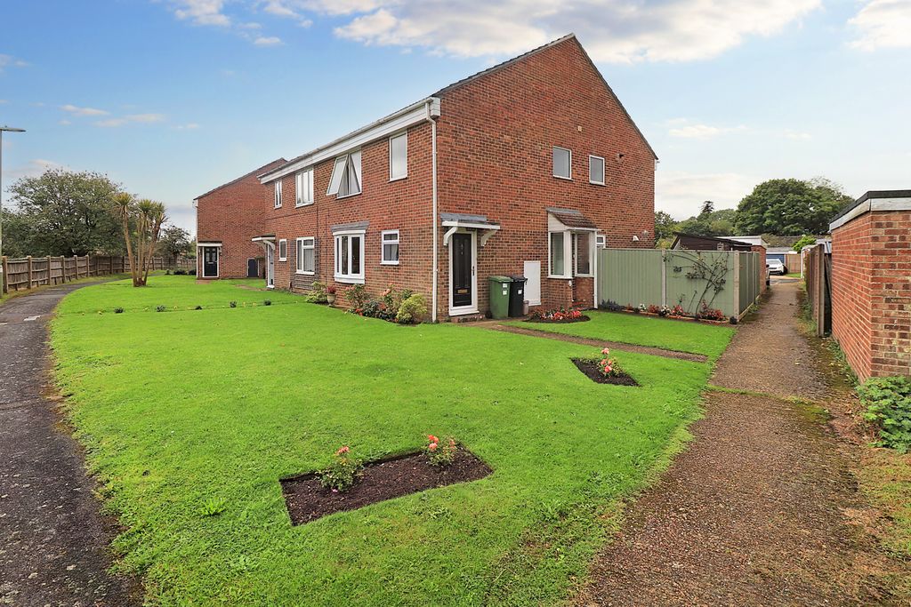 Property photo 1 of 8