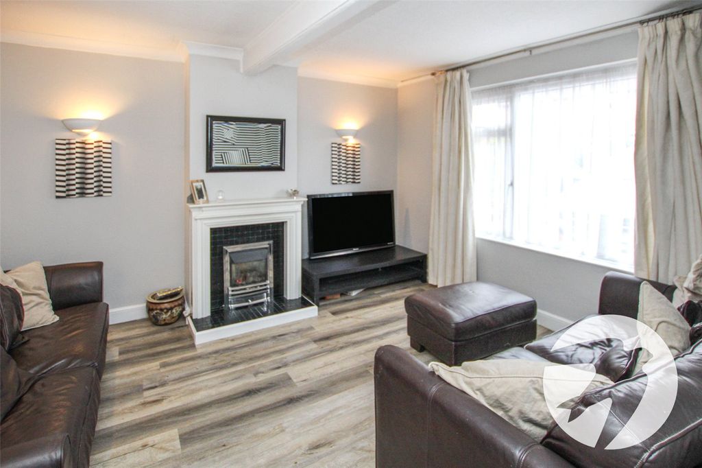 Property photo 2 of 14 Picture No. 02