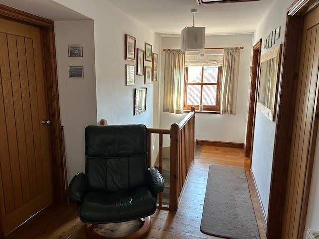 Property photo 3 of 17 Internal View