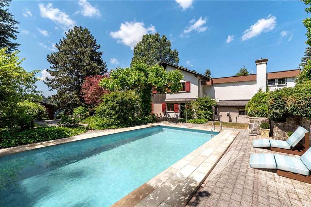 Property photo 1 of 14 For Sale In Marly