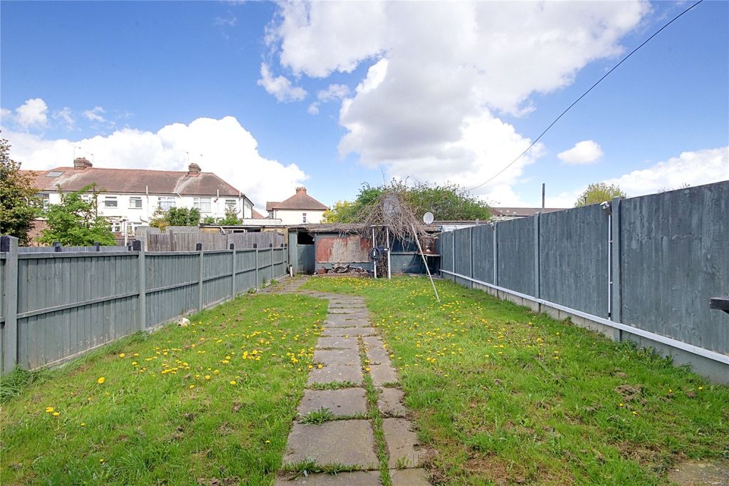 Property photo 2 of 23 Picture No. 25