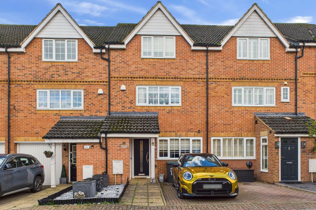 Property photo 1 of 28