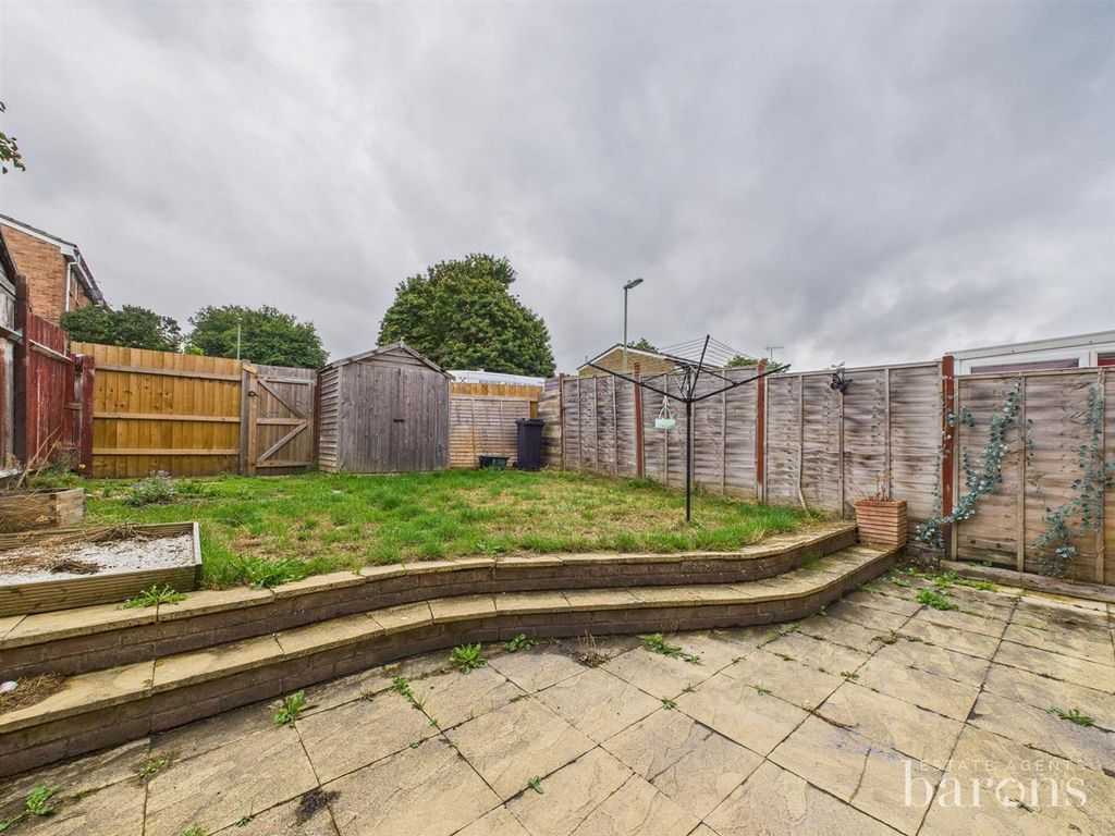 Property photo 3 of 11 Cam05500G0-Pr0054-Still016.Jpg