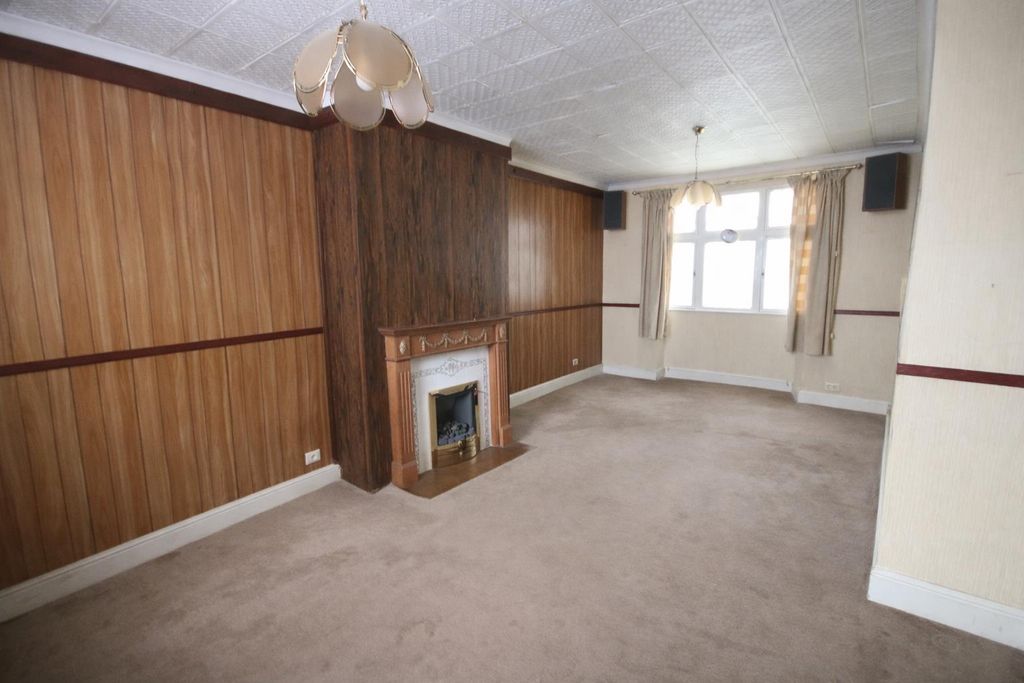 Property photo 2 of 10 Chatgpt Image Jan 8, 2026, 03_20_05 Pm.Png