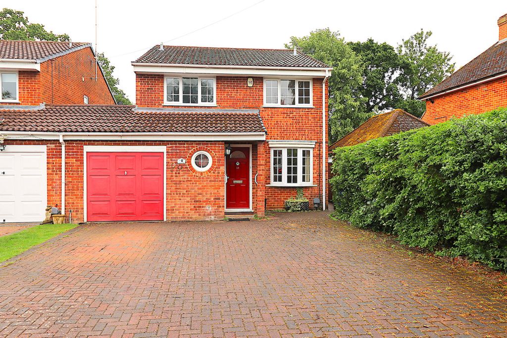 Property photo 1 of 16