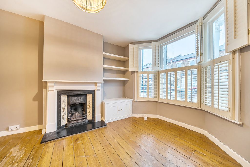 Property photo 2 of 16 Reception